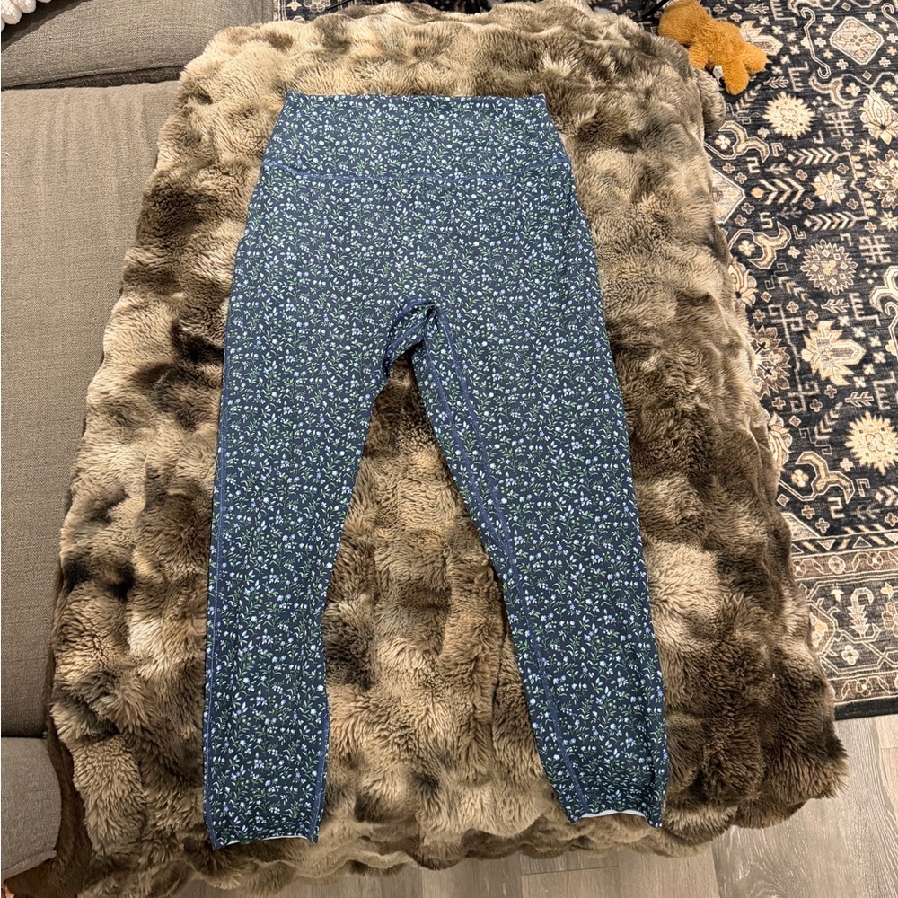 Abercrombie YPB Navy Floral High-Waist Leggings